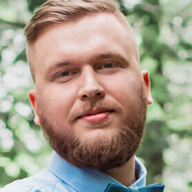 Александр Олейник