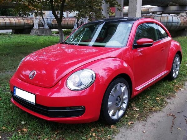 234 Volkswagen New Beetle червоний оренда прокат 