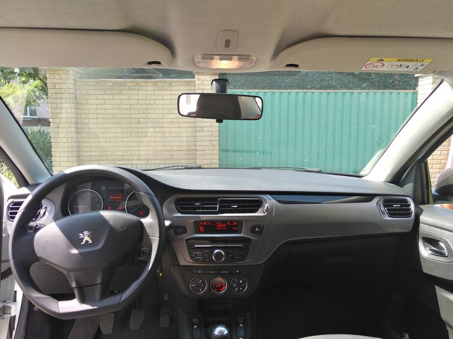 Peugeot 301 