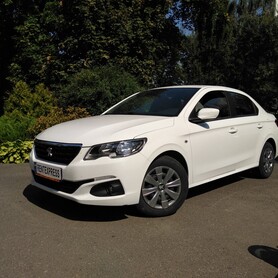 Peugeot 301 - авто на весілля у Полтаві - портфоліо 1