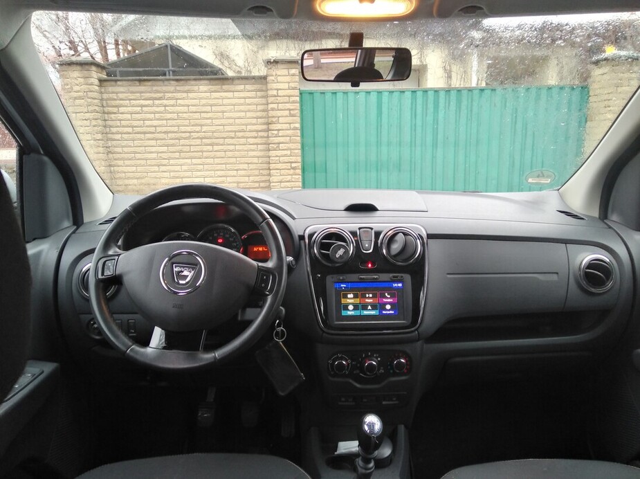 Renault Lodgy 