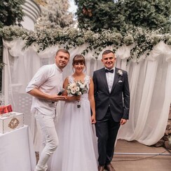 Ивент-агентство "Праздничный Бал" - весільна агенція у Київської області - фото 1