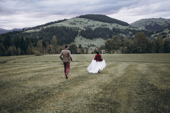 CARPATHIANS MOUNTAINS - фото №2