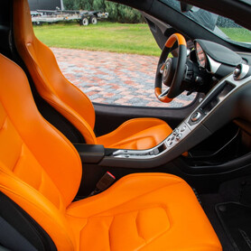 McLaren 12C - авто на весілля у Києві - портфоліо 4