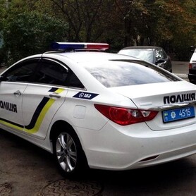 292 прокат оренда поліцейської машини в Києві - авто на весілля у Києві - портфоліо 5