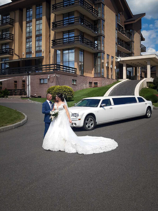 ЛИМУЗИН Chrysler 300 С 