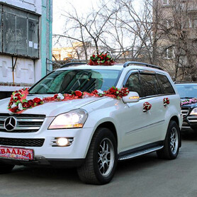 MERCEDES ML - авто на весілля у Харкові - портфоліо 1