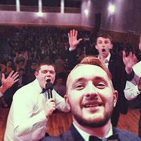 Олександр Фененко - ведучий у Полтаві - портфоліо 3