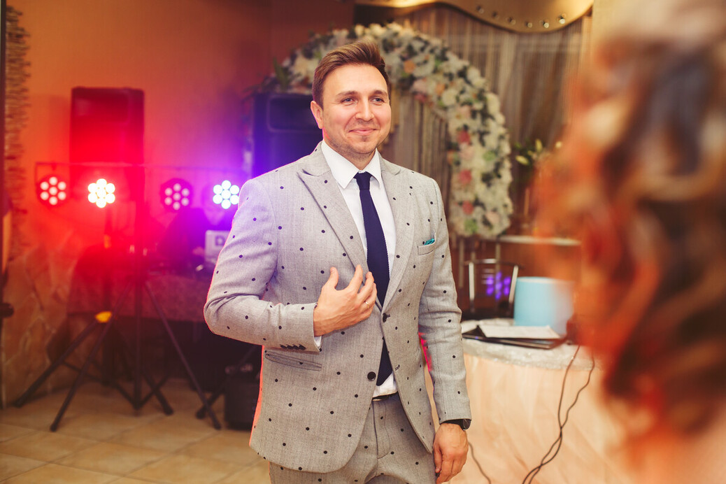 Ведущий Сергей Кокляр