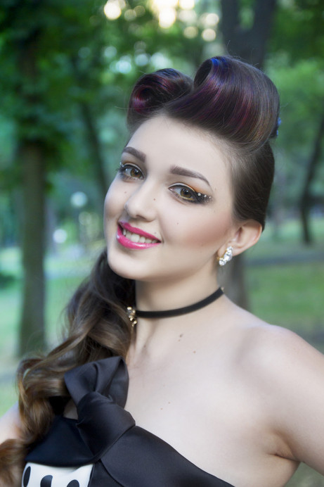 FLASHBACK: Визажист, фотограф, мастер по причёскам.