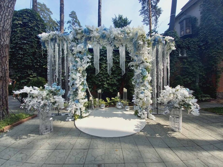 Kingdom of flowers 