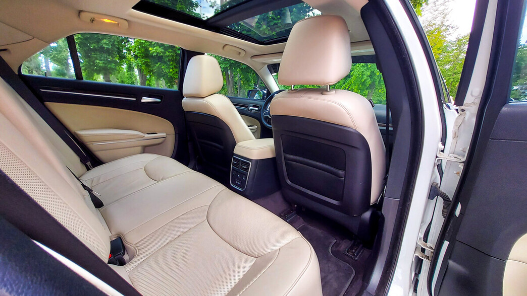 Chrysler 300c 