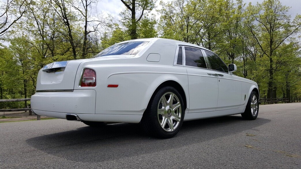 ROLLS-ROYCE PHANTOM 