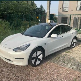 Tesla Model 3 - авто на весілля у Одесі - портфоліо 2