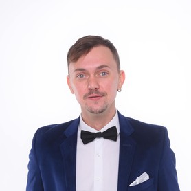 Ведучий Сергей Чернов