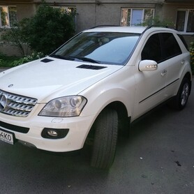 Mercedes ML 280 - авто на весілля у Сваляві - портфоліо 1