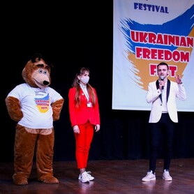 Ваня Радостев - ведучий у Дніпрі - портфоліо 5