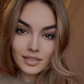Elena Foto