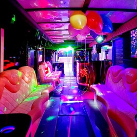068 Bus Miami VIP Party Оренда патібас miami - авто на весілля у Києві - портфоліо 4