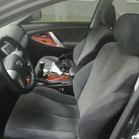 Toyota Camry - авто на весілля у Полтаві - портфоліо 3