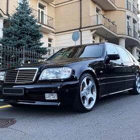 117 Mercedes Benz W140 S7.3 V12 Brabus чорний - авто на весілля у Києві - портфоліо 4