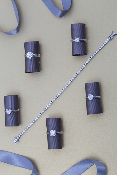 Ukrainian Diamond Center 