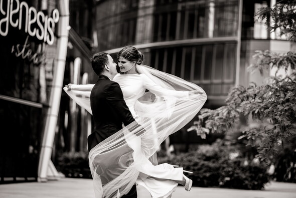 Wedding in Warsaw, Poland (Natalia & Oleksandr) - фото №17