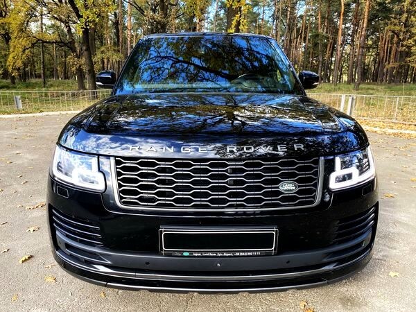 224 Range Rover Vogue 4,4d чорний 
