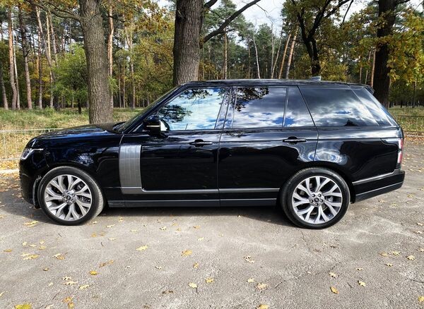 224 Range Rover Vogue 4,4d чорний 