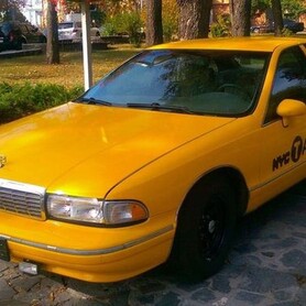 115 Chevrolet Caprice жовте таксі - авто на весілля у Києві - портфоліо 4