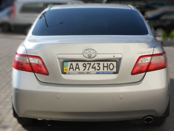 156 Toyota Camry срібляста 
