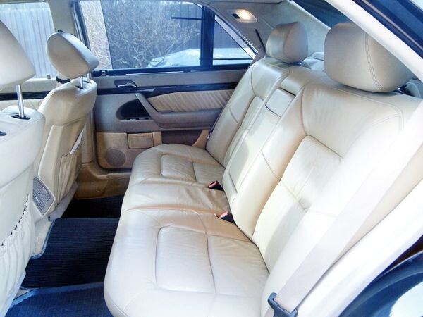173 Mercedes W140 S600 чорний 