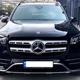 215 Позашляховик Mercedes-Benz GLS 63 2021 рік - авто на весілля у Києві - портфоліо 5