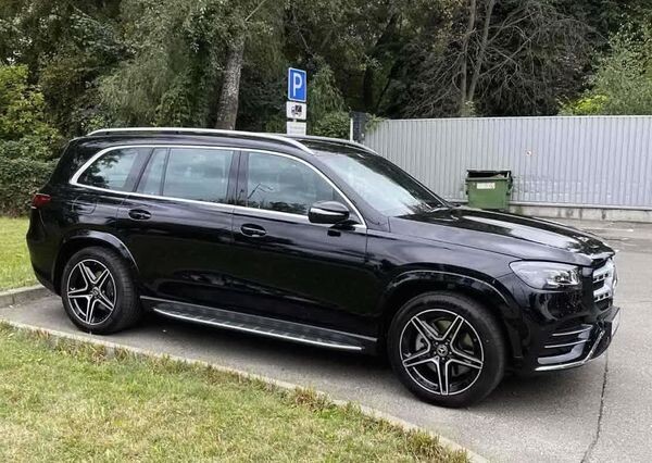 215 Позашляховик Mercedes-Benz GLS 63 2021 рік 