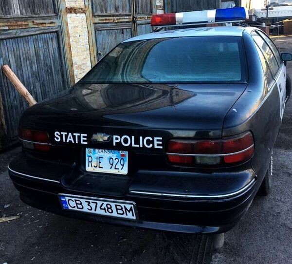 382 автомобіль поліції Chevrolet Caprice 