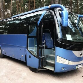 339 Автобус Yutong блакитний прокат оренда - авто на весілля у Києві - портфоліо 1