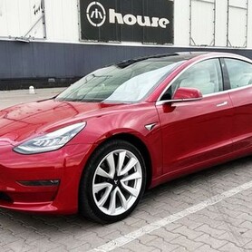 252 Електрокар Tesla Model 3 75D - авто на весілля у Києві - портфоліо 3