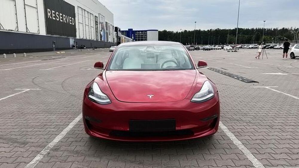 252 Електрокар Tesla Model 3 75D 