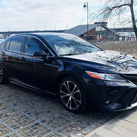 097 Toyota Camry 2020 оренда на весілля трансфер - авто на весілля у Києві - портфоліо 4