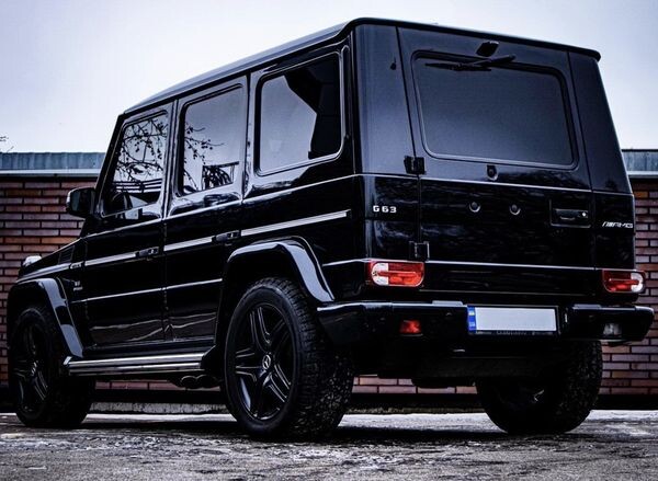 202 Mercedes-Benz G63 AMG чорний оренда прокат 