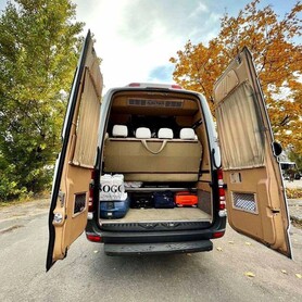 134 Мікроавтобус Mercedes Sprinter 21 місце - авто на весілля у Києві - портфоліо 4
