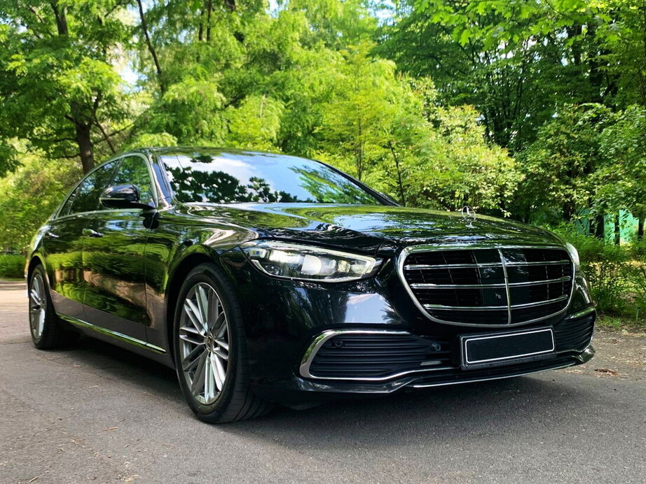 300 Аренда Mercedes-Benz W223 S-Class на прокат 