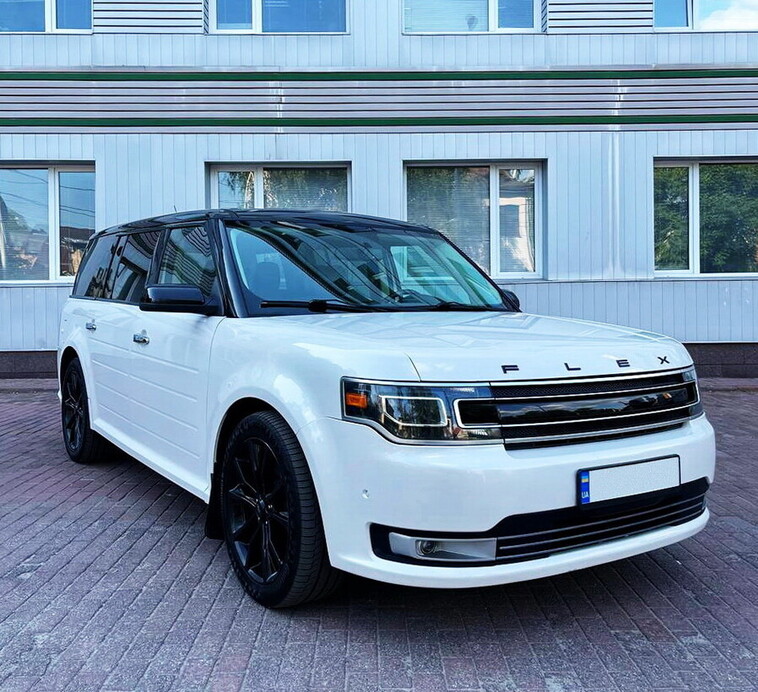 180 Позашляховик Ford Flex білий на весілля 