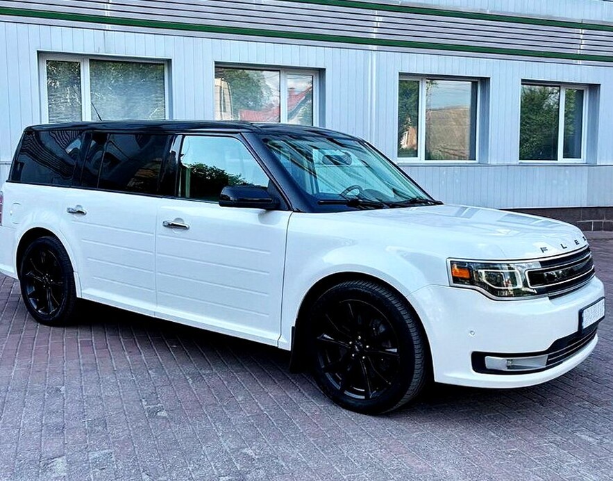 180 Позашляховик Ford Flex білий на весілля 
