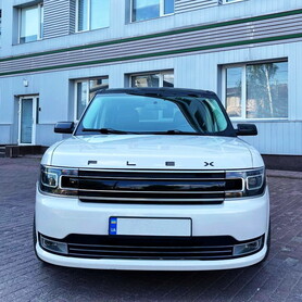 180 Позашляховик Ford Flex білий на весілля - авто на весілля у Києві - портфоліо 4