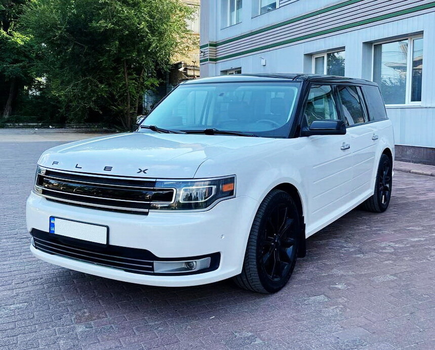 180 Позашляховик Ford Flex білий на весілля 