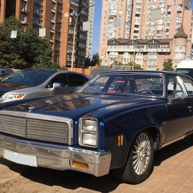 1977 Chevrolet Malibu Classic blue - авто на весілля у Києві - портфоліо 4