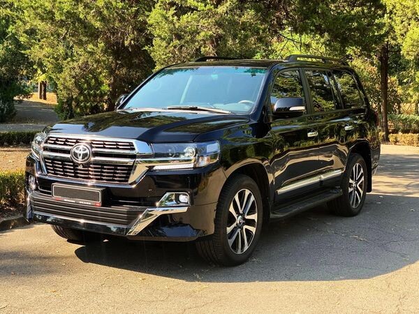 254 Позашляховик Toyota Land Cruiser 200 