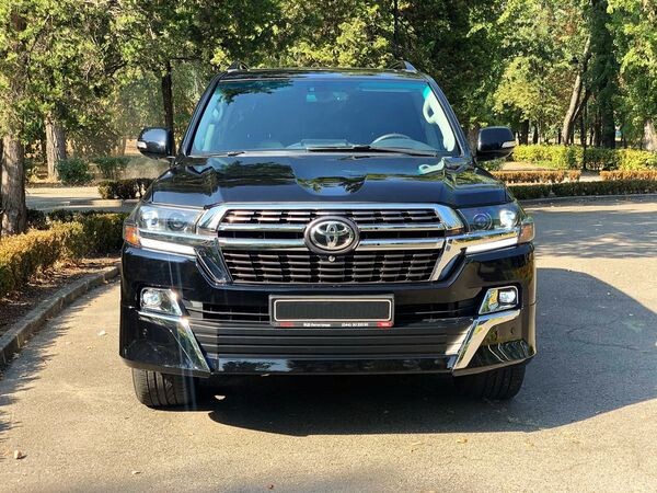 254 Позашляховик Toyota Land Cruiser 200 