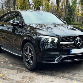111 Прокат Mercedes Benz GLE 350D Coupe на весілля - авто на весілля у Києві - портфоліо 2